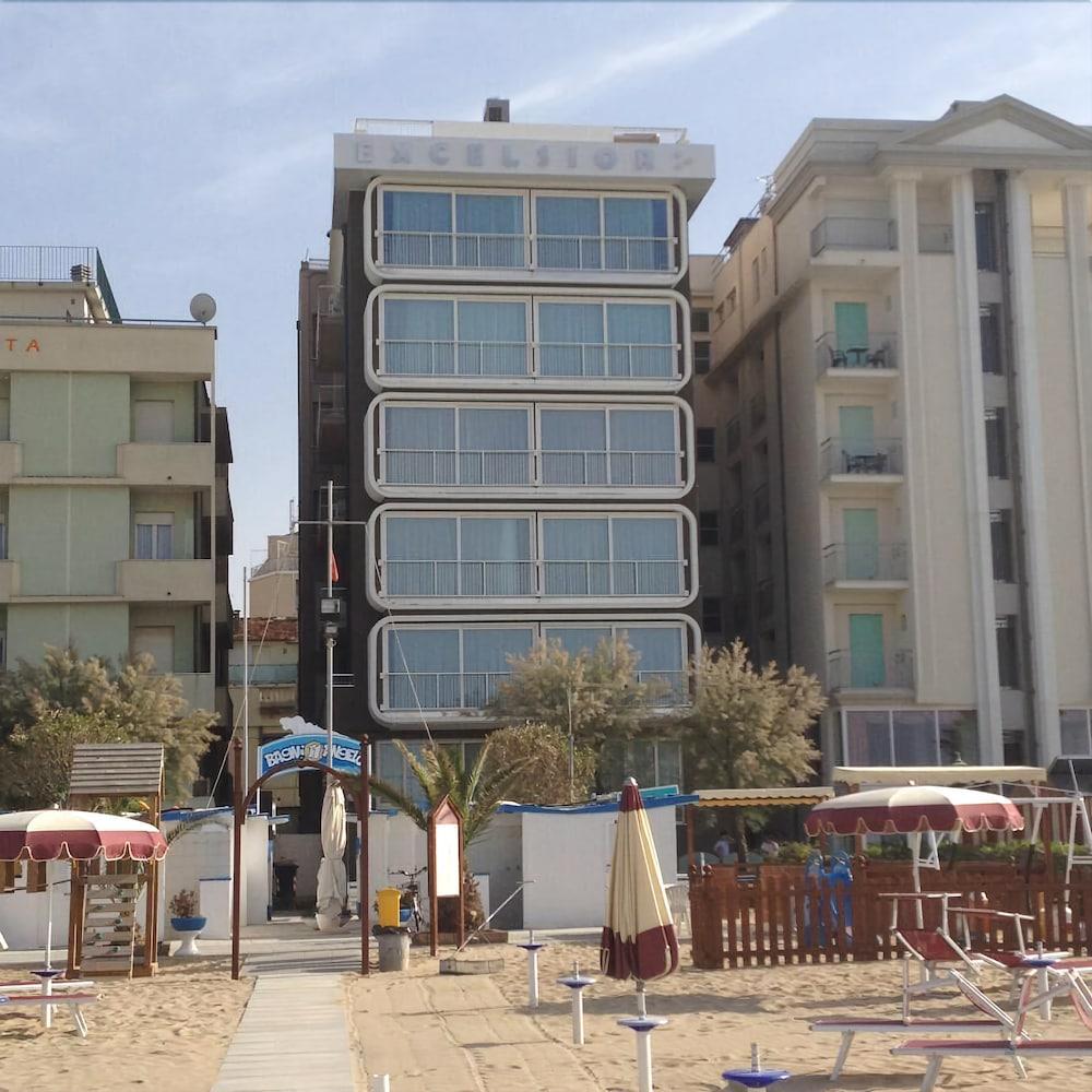 Hotel Excelsior Gabicce Mare Esterno foto