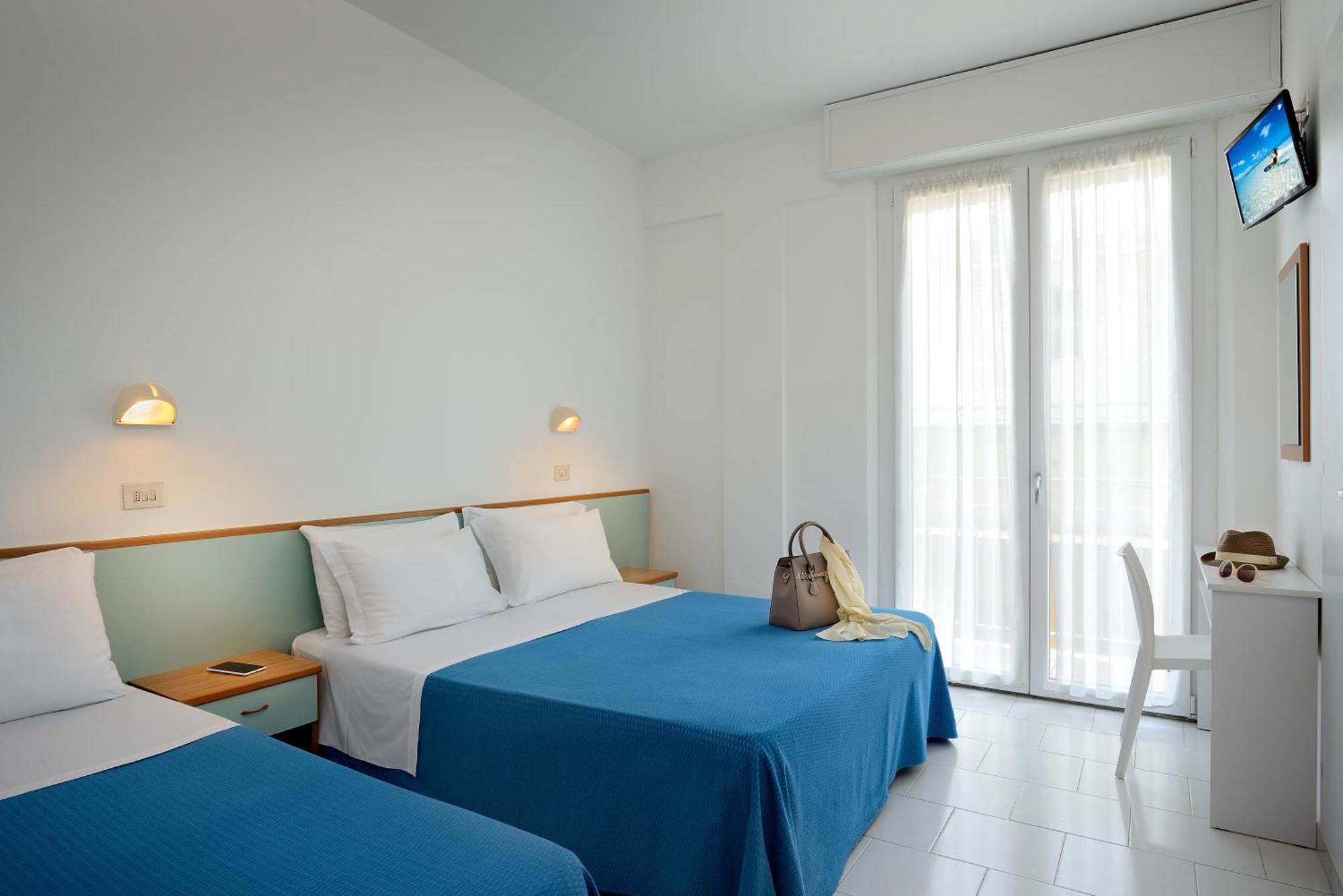 Hotel Excelsior Gabicce Mare Esterno foto