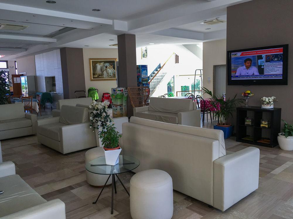 Hotel Excelsior Gabicce Mare Esterno foto